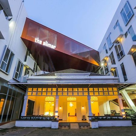 Alimar Hotel Malang Luaran gambar