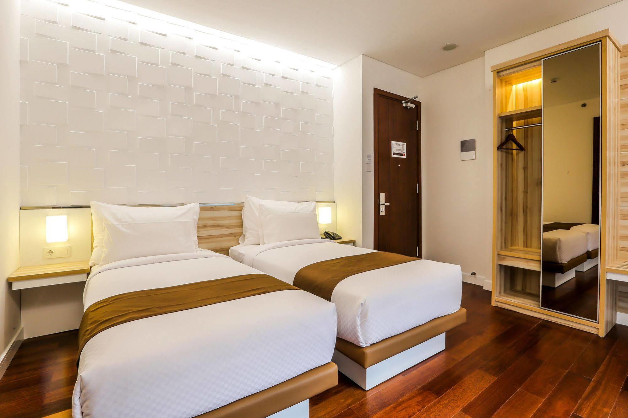 Alimar Hotel Malang Luaran gambar